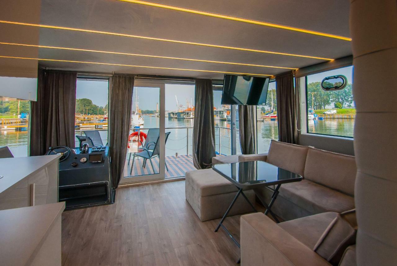 Апартаменти Amber Houseboat Свіноуйсьце Екстер'єр фото